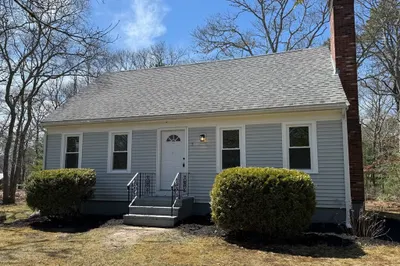 3 Spinnaker Ln 1