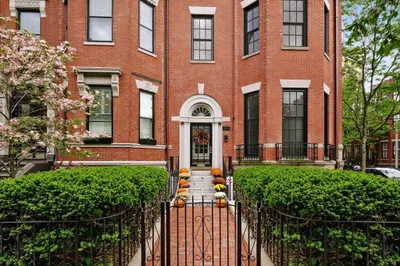 362 Marlborough St 1