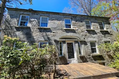 88 Stonehouse Rd
