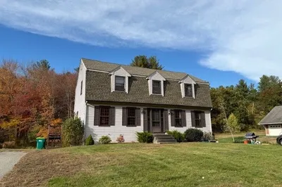 10 Valliria Drive #10