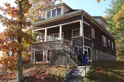 70 Liberty Ave 1