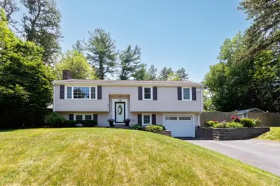 4 Jester Way
