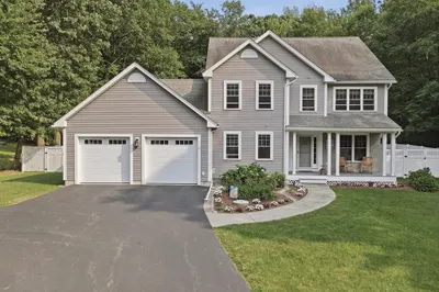 21 Cranbrook Drive 1