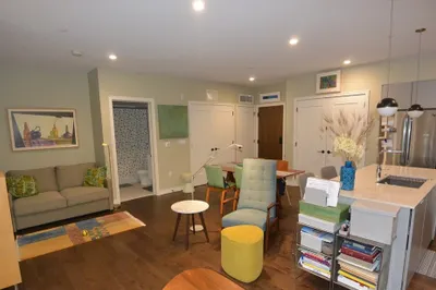 45 Burnett St #201