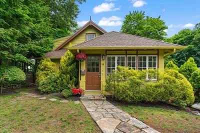 50 Grove Hill Pk