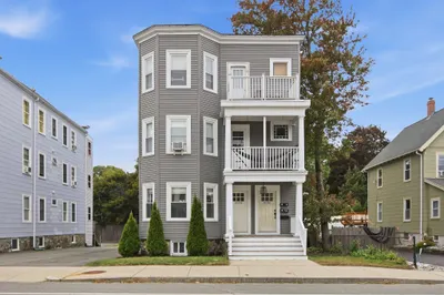 1084 Main Street #1 1