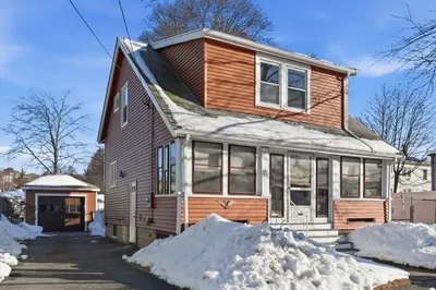 46 Wilfred St