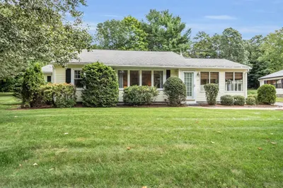 65 Maple St 1