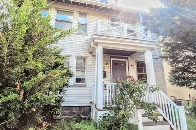 11 Roseway St #2