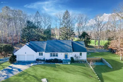 275 Midpine Road 1