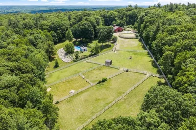 261 Old Littleton Road 1