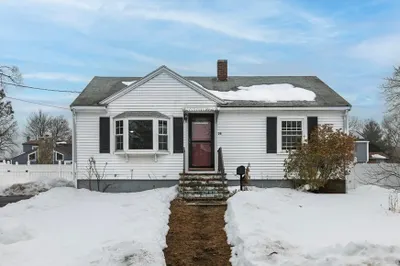 28 Linda St 1