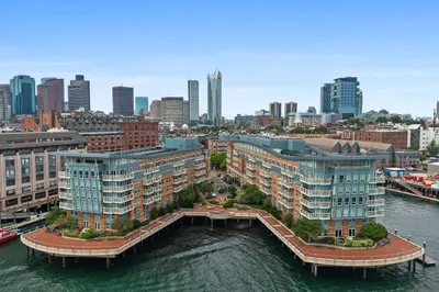3 Battery Wharf #3501