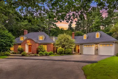 8 Buttercup Ln 1