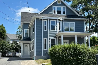 231 Webster St #1 1