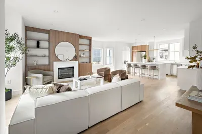 111 Elm St #2