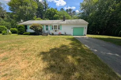 7 Birchwood Dr 1
