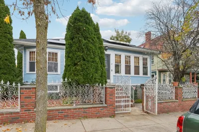 17 Virginia St #1B