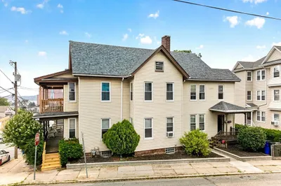 40 Lincoln Ave