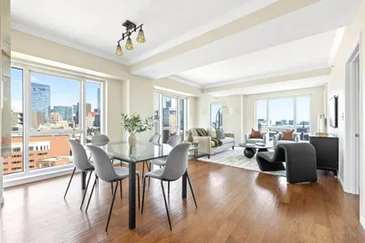 1 Nassau St #1605