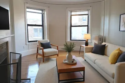 924 Beacon Street #6 1