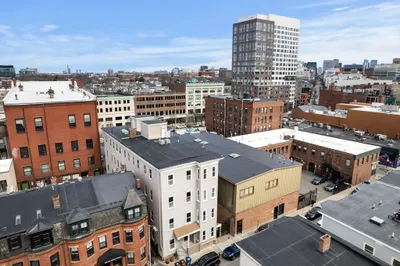 195 Green Street 1