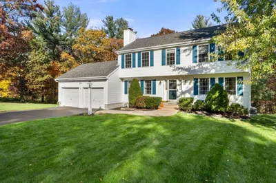 20 Christopher Drive 1