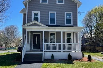 11 Howard St 1