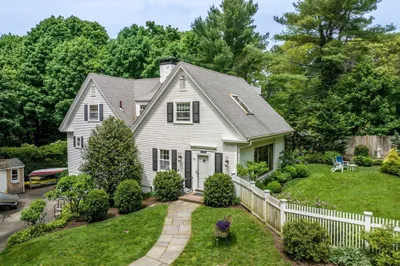 156 East Bay Road 1