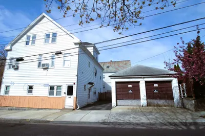 17 Dow St 1