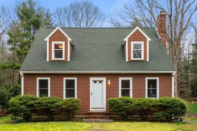 137 Chestnut St 1