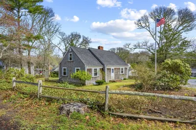 42 Oak Ln 1