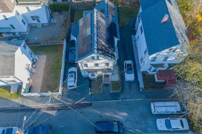 2 Hillside Ave