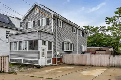 415 Crescent Ave 1