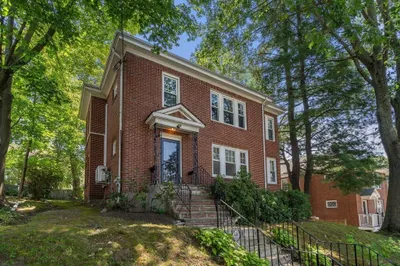 22 Holland Street #22