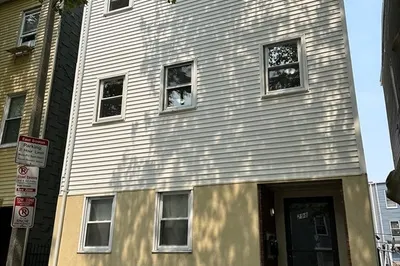 298 Chelsea Street