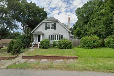 530 Summer Pl 1