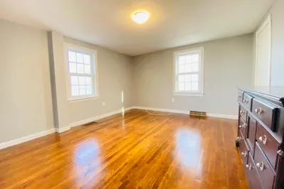 12 Randall Ave 1