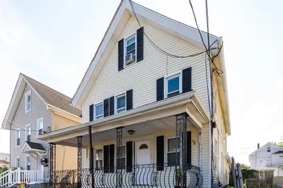 203 Purchase St