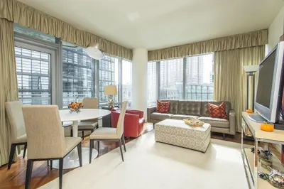 1 Avery St #10D 1
