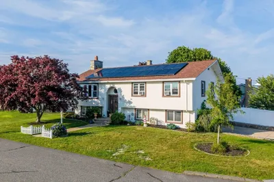 6 Lighthouse Ln 1