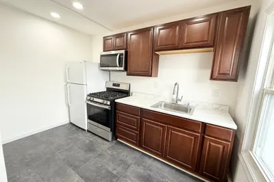 49 Chestnut Ave #2 1