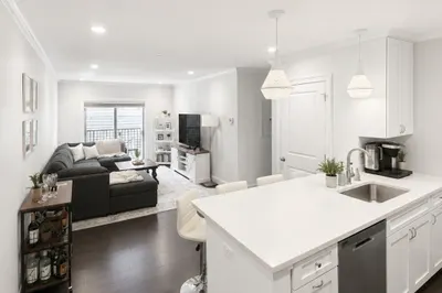 728 East Broadway #206 1