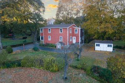 30 Puritan Rd 1