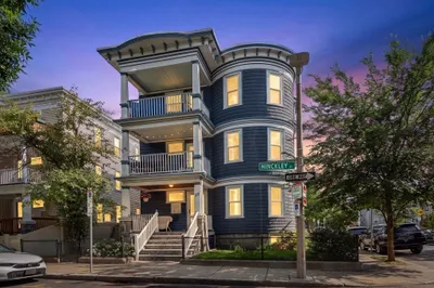 26 Hinckley St #1 1
