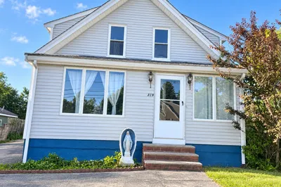 319 School St 1