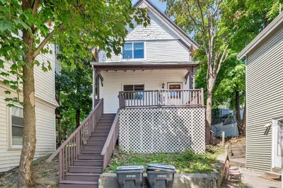 870 Broadway 1
