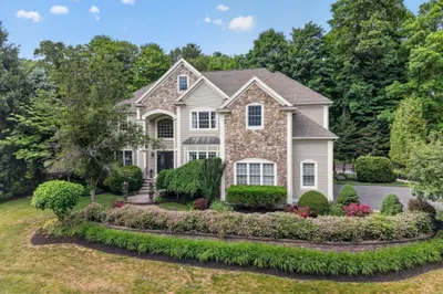 4 Shipley Ct 1