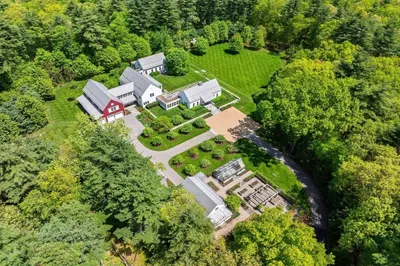 163 Nagog Hill Rd