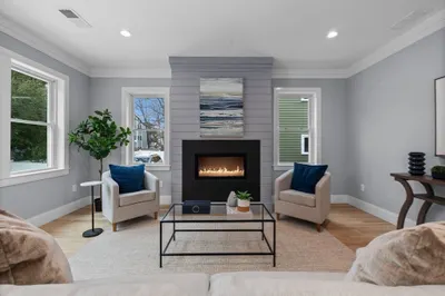 147 Williams St #2 1